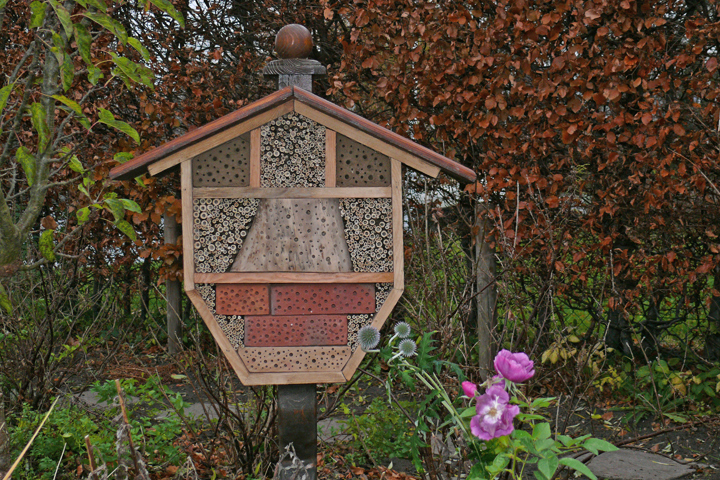 So hatte ich mir das Bienenhotel fertig vorgestellt
